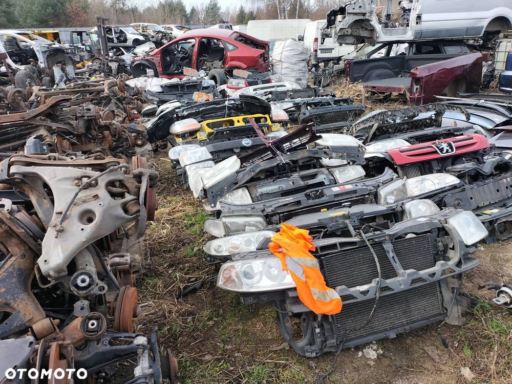 KOMPLETNY PRZÓD MASKA ZDERZAK LAMPY PAS VOLKSWAGEN PASSAT B5 FL LA7W - 19