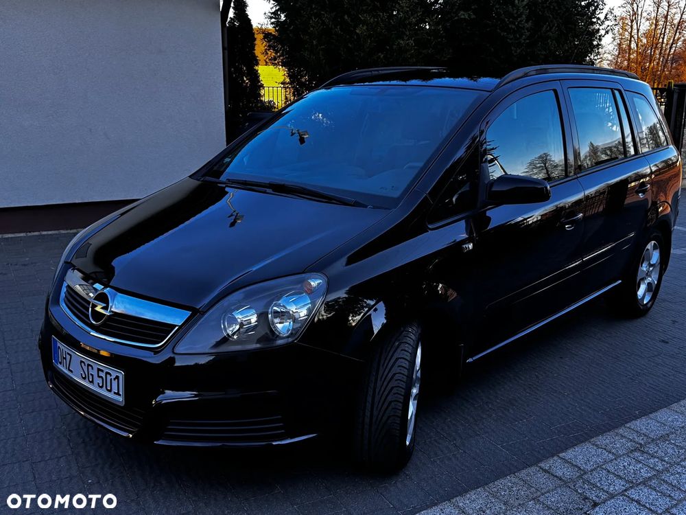 Opel Zafira - 26
