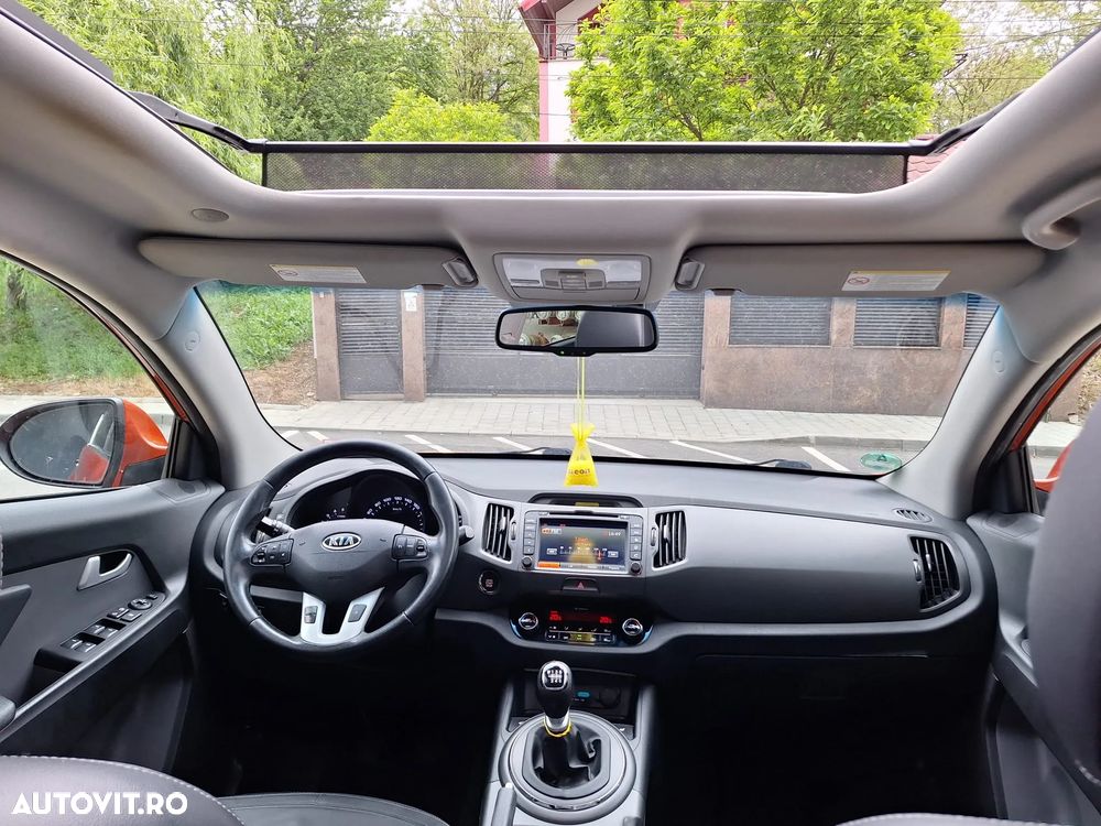 Kia Sportage 1.7 CRDI 2WD Spirit - 16