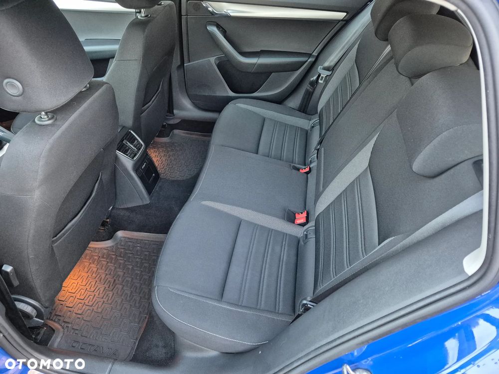 Skoda Octavia 1.5 TSI ACT Ambition - 6