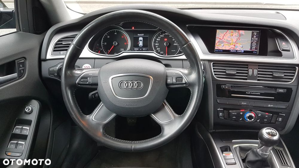 Audi A4 Avant - 9