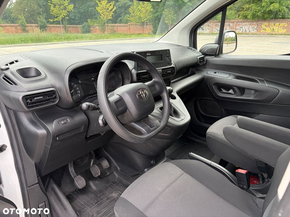 Toyota Proace City - 9