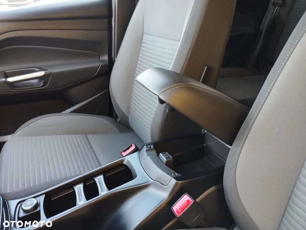 Ford C-MAX 1.5 EcoBoost Start-Stop-System Titanium - 40