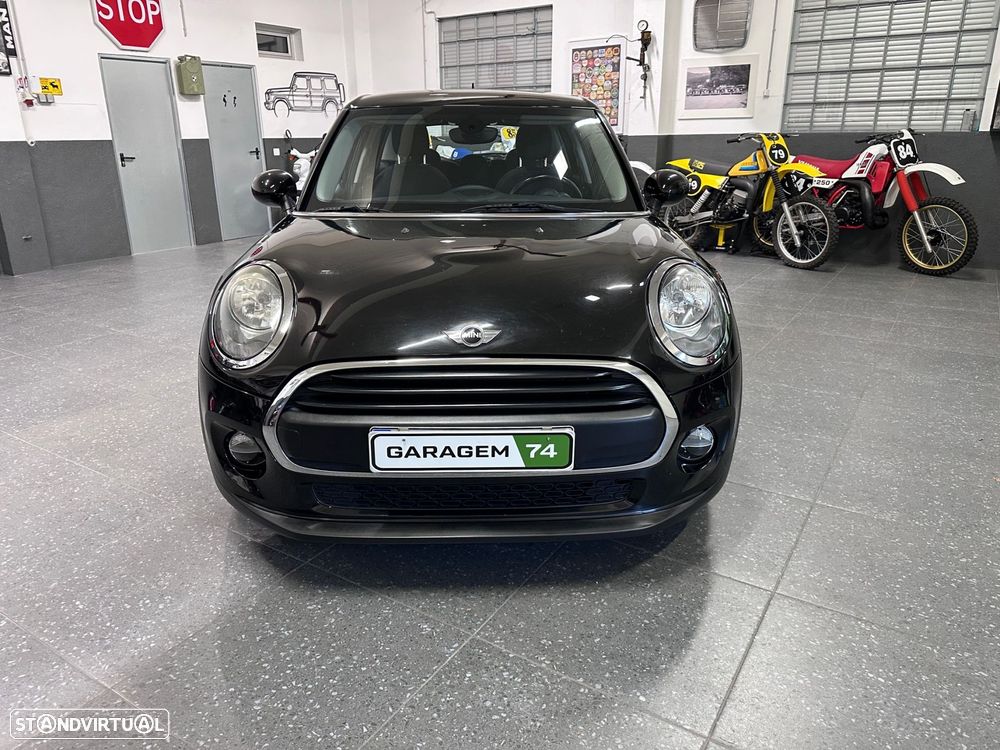 MINI 5 Portas One D - 17
