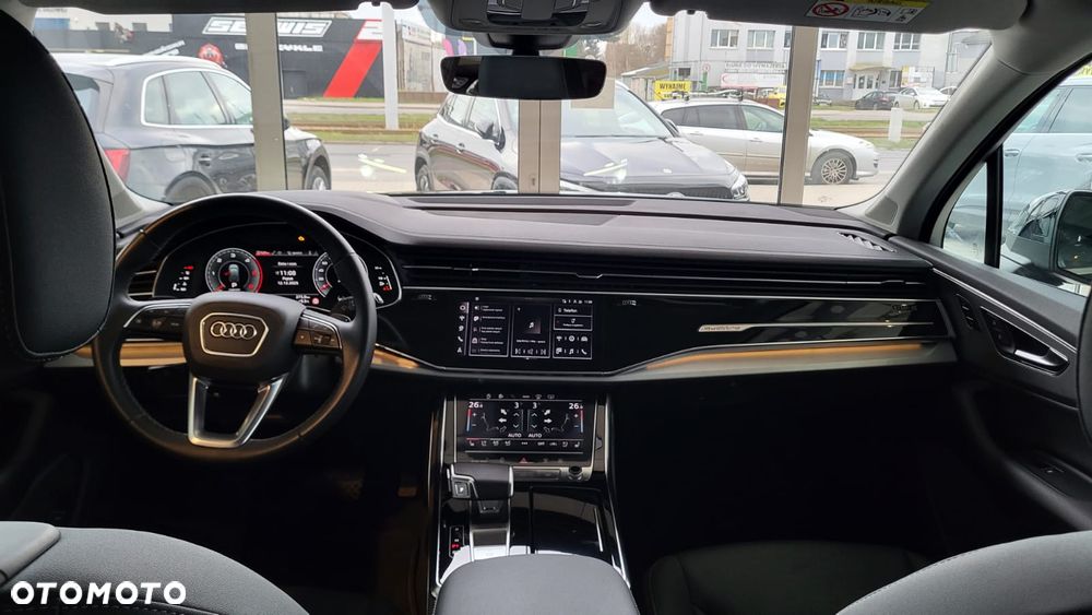 Audi Q7 - 10