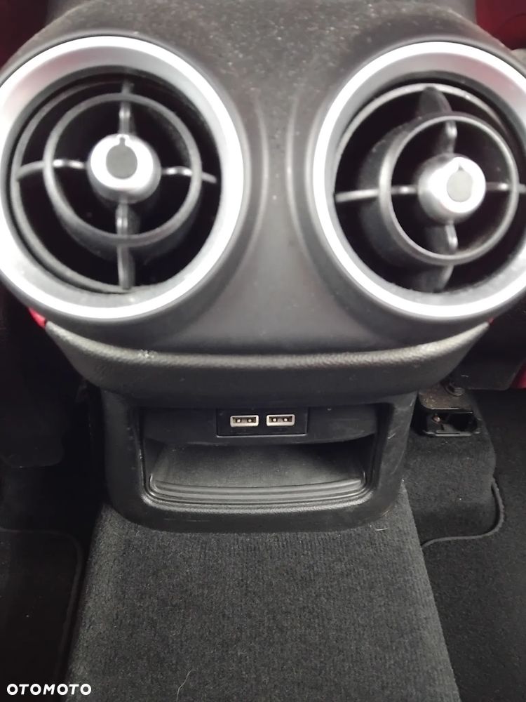 Alfa Romeo Stelvio 2.0 Turbo Executive Q4 - 23