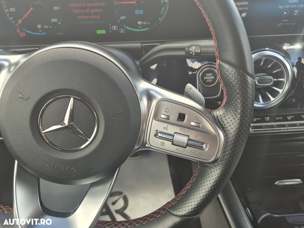 Mercedes-Benz GLA 250 e - 16
