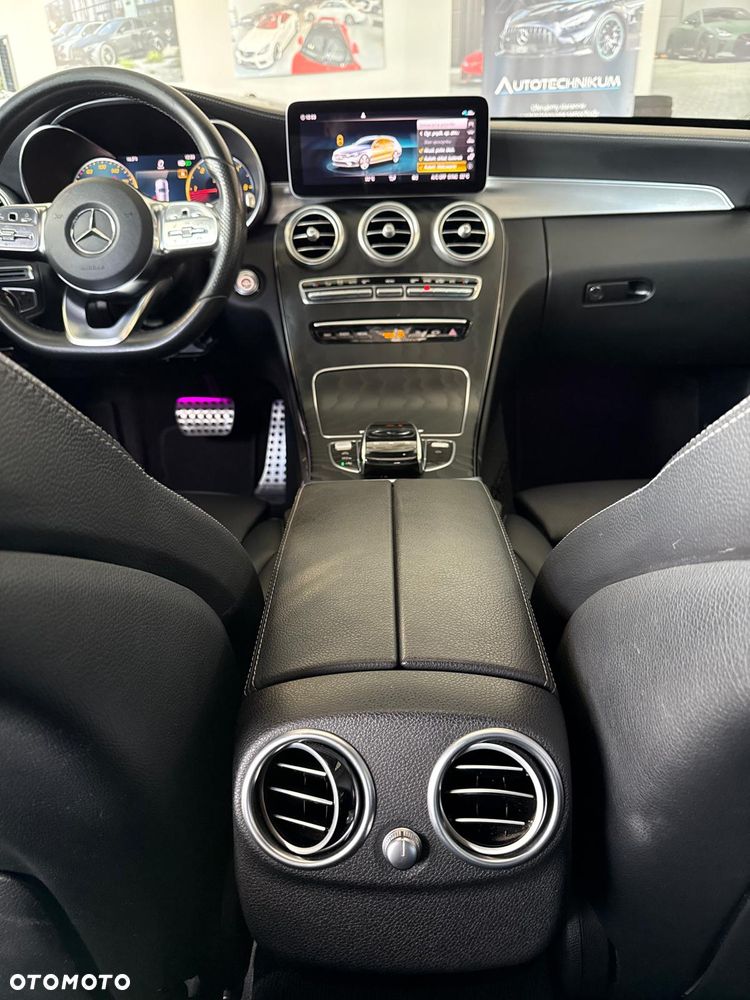 Mercedes-Benz Klasa C 200 d 9G-TRONIC AMG Line - 21