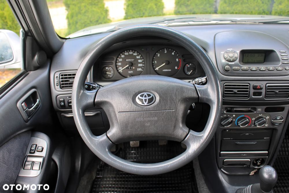 Toyota Corolla 2.0 D-4D - 21