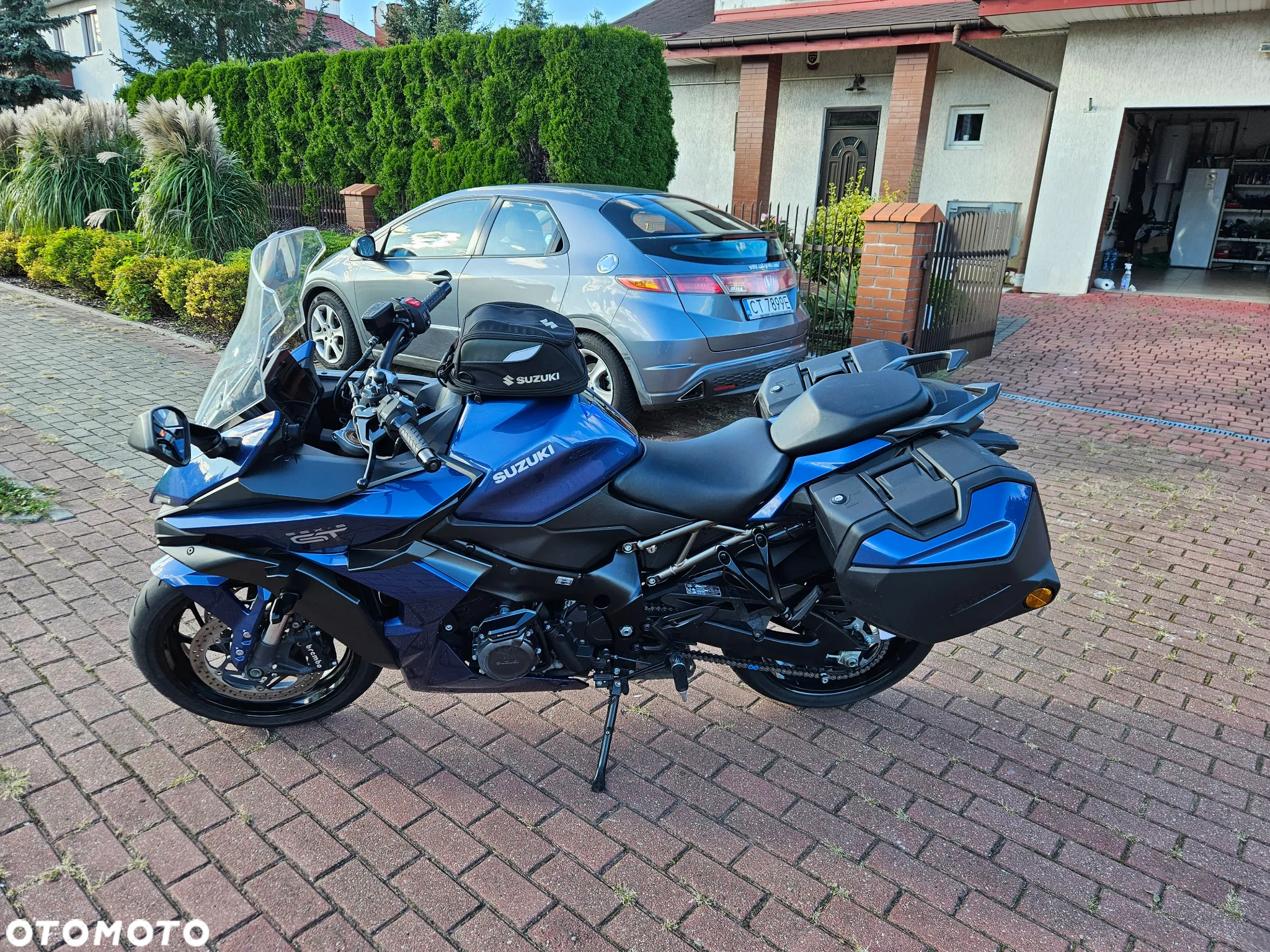 Suzuki GSX - 3