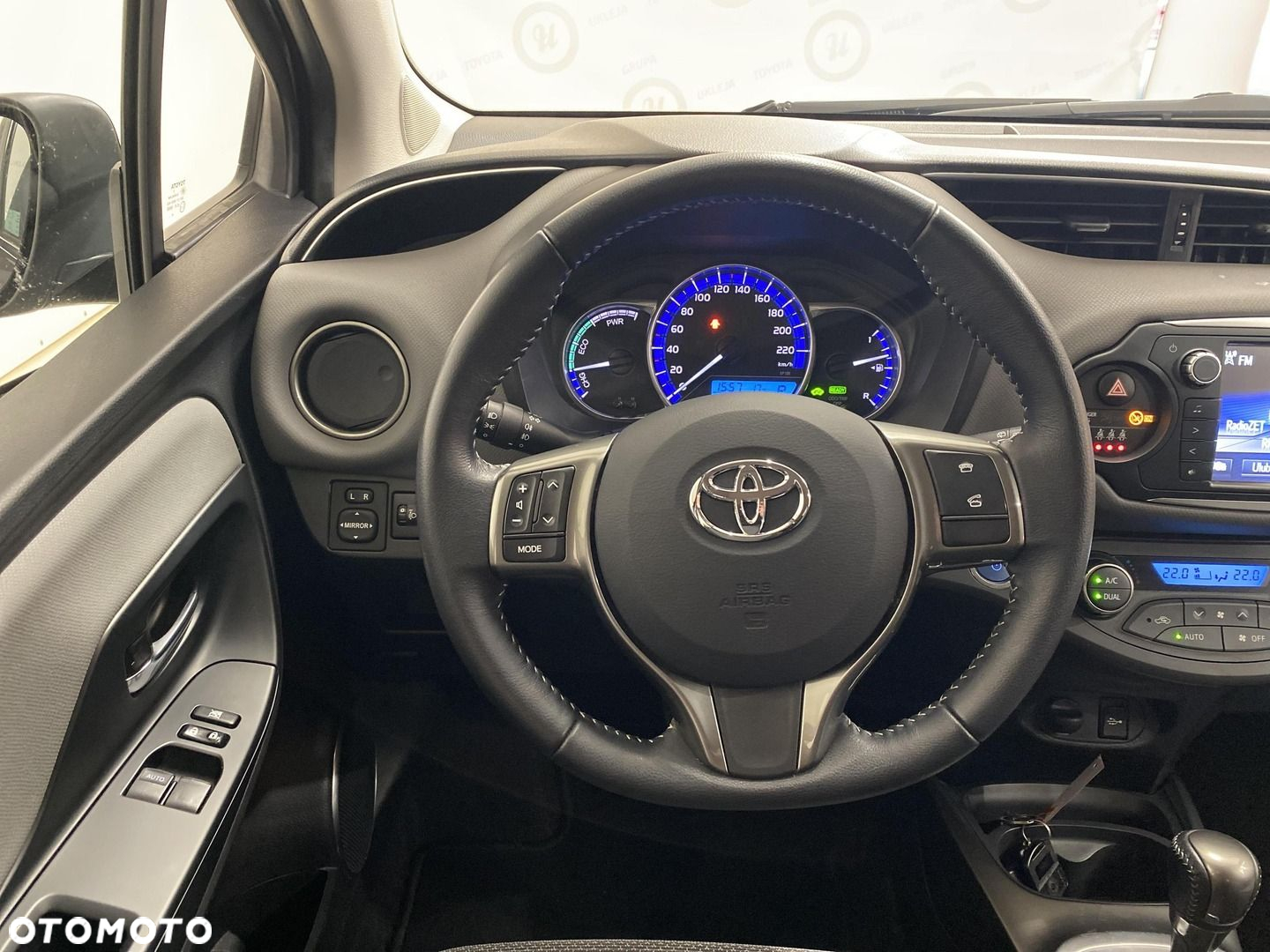 Toyota Yaris - 12