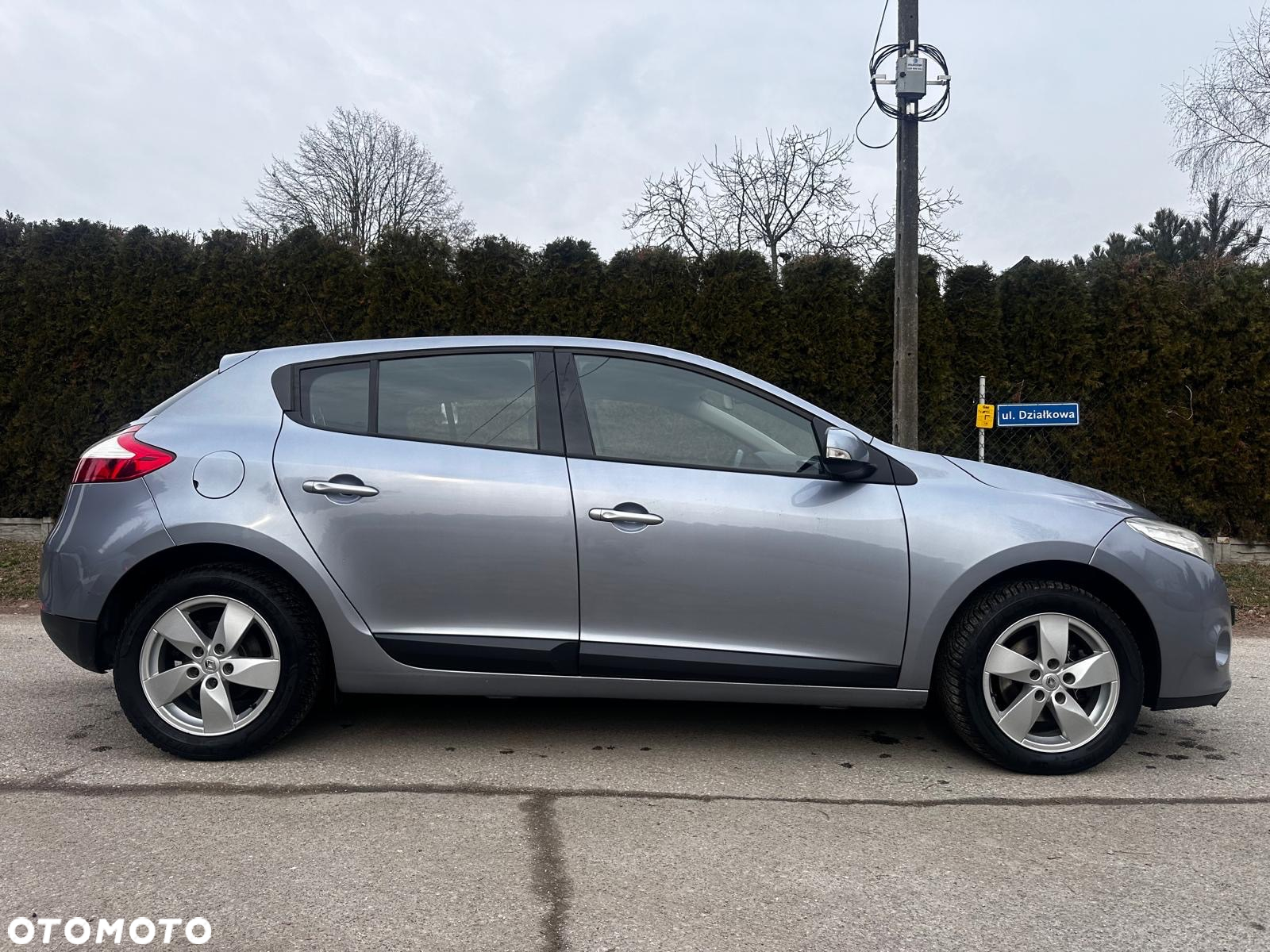 Renault Megane 1.6 16V 110 Expression - 5