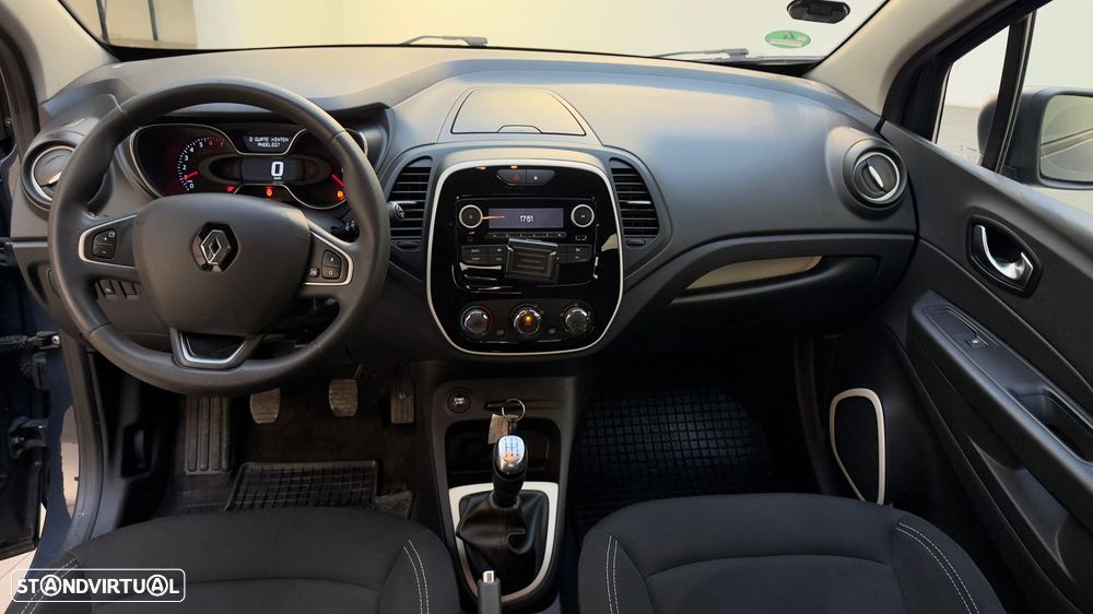 Renault Captur - 13