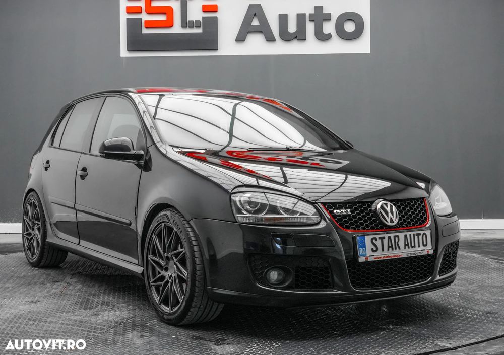 Volkswagen Golf 2.0 FSI GTI - 4