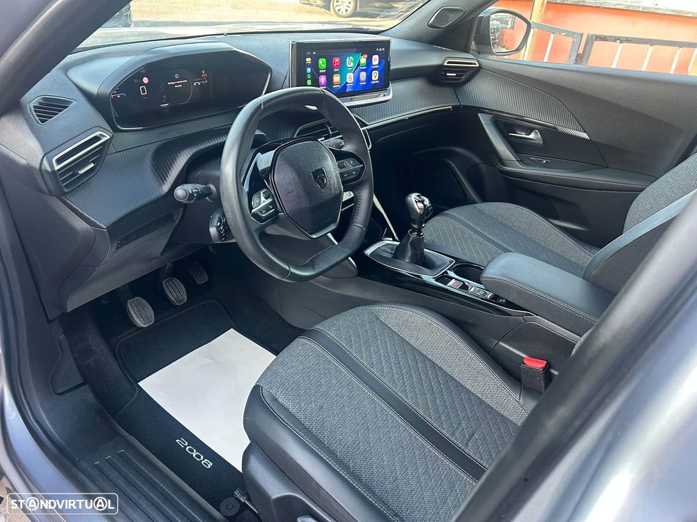 Peugeot 2008 - 42