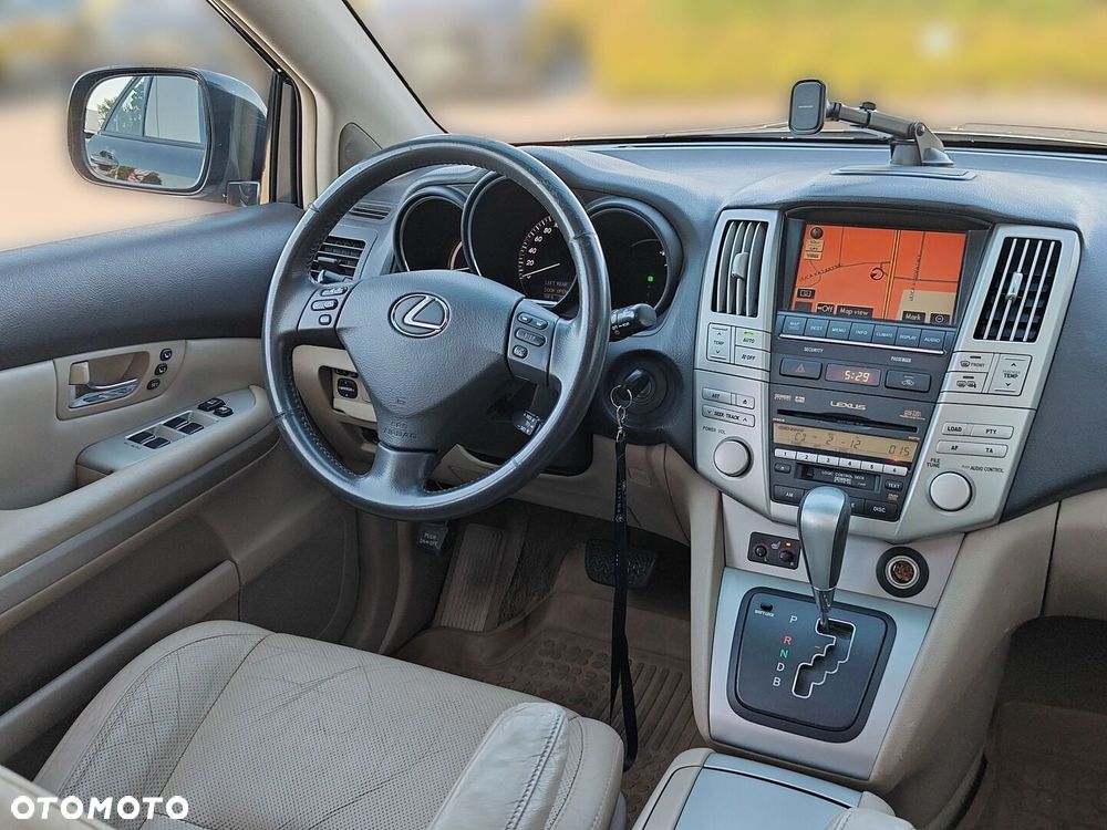 Lexus RX - 14