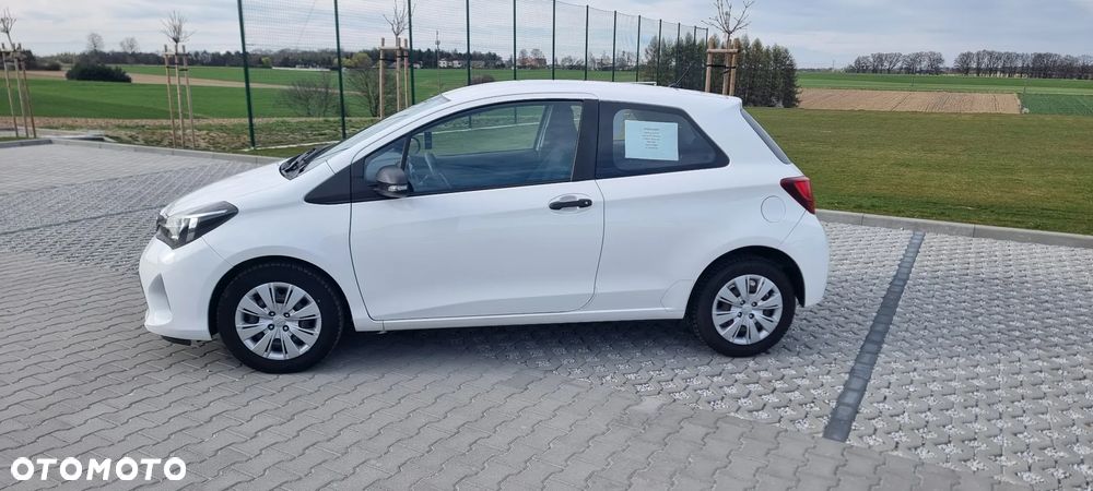 Toyota Yaris 1.0 VVT-i - 6