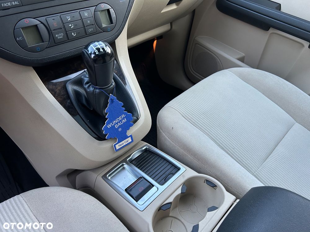 Ford Focus C-Max 1.8 Ghia - 22