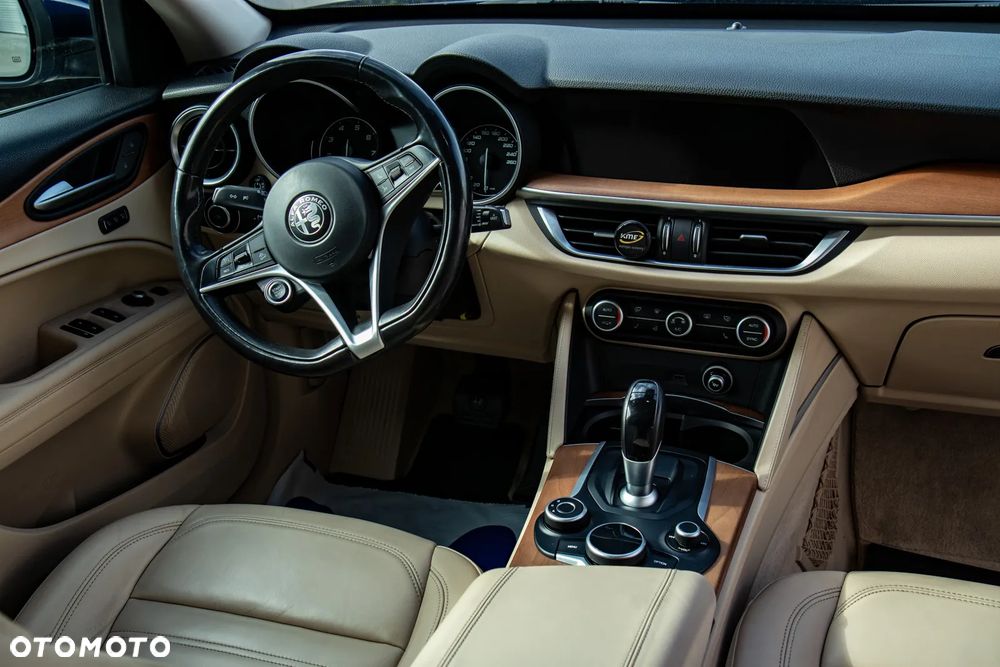 Alfa Romeo Stelvio 2.0 Turbo Executive Q4 - 20