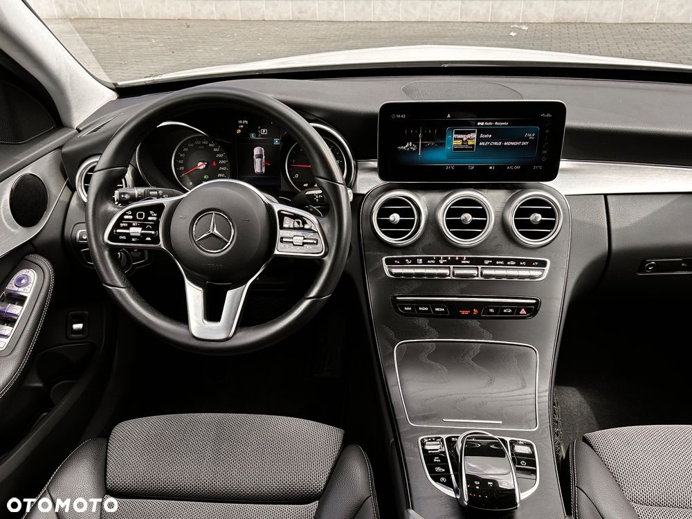 Mercedes-Benz Klasa C - 22