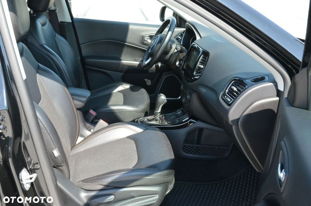 Jeep Compass 1.4 MultiAir Active Drive Automatik Limited - 30