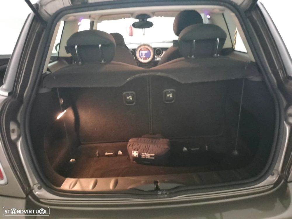 MINI 3 Portas One D - 17