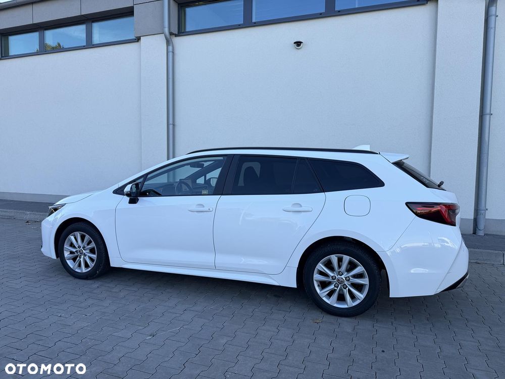 Toyota Corolla 2.0 Hybrid Comfort - 11