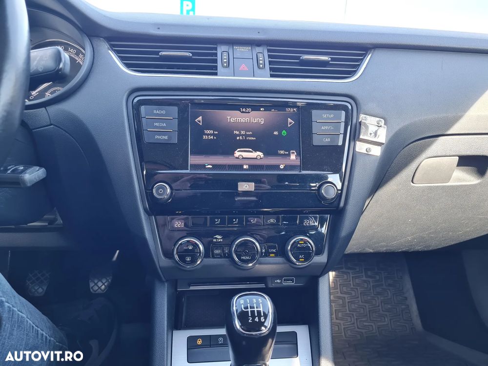 Skoda Octavia Combi Diesel 2.0 TDI Style - 3