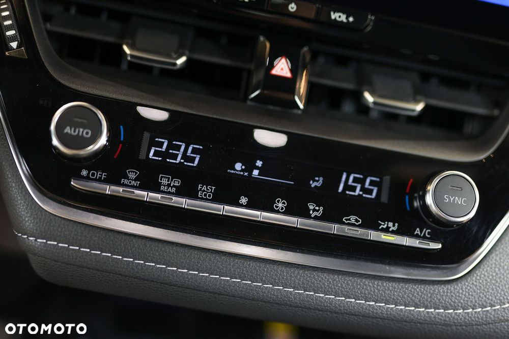 Toyota Corolla 2.0 Hybrid Style - 37