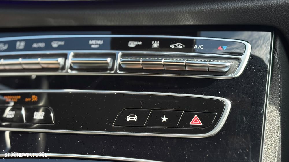 Mercedes-Benz E 300 de 9G-TRONIC AMG Line - 23