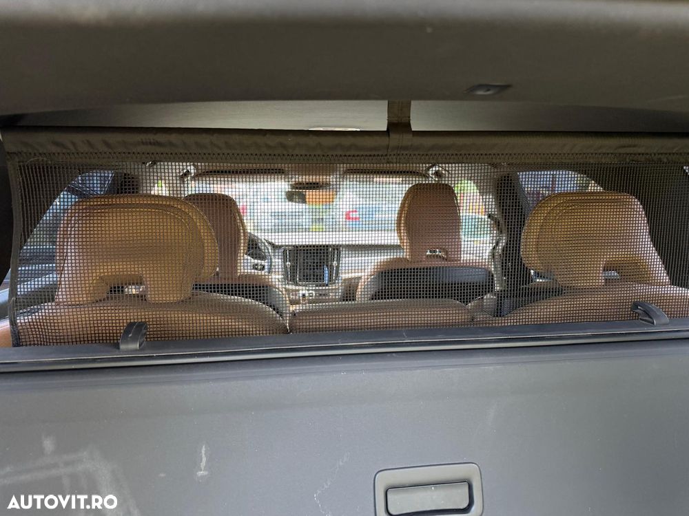 Volvo V90 D4 - 26