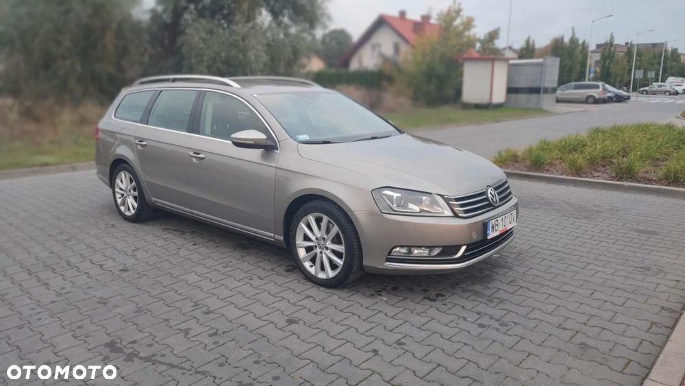 Volkswagen Passat 2.0 TDI Comfortline - 5