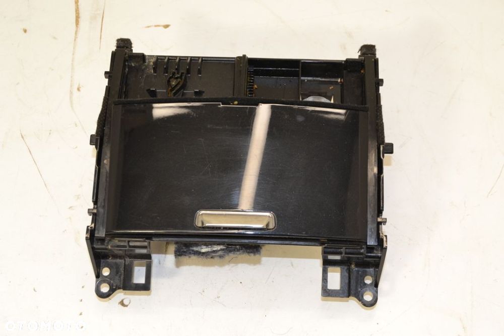 Popielniczka Lexus IS 220 250 300 350 - 5