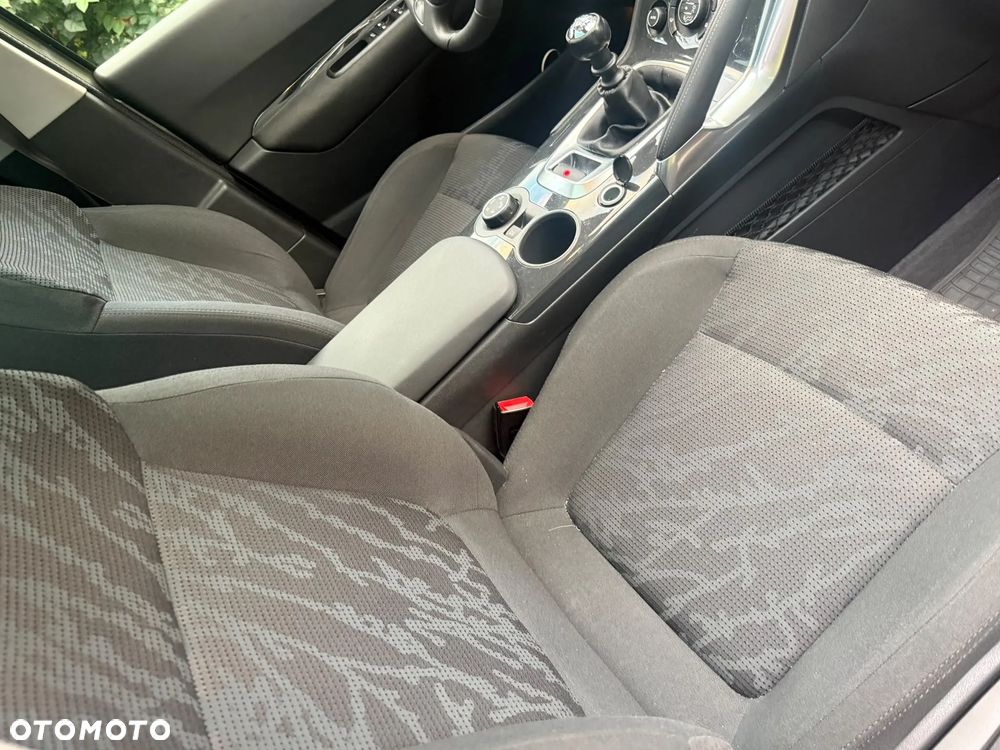 Peugeot 3008 HDi FAP 115 Active - 12