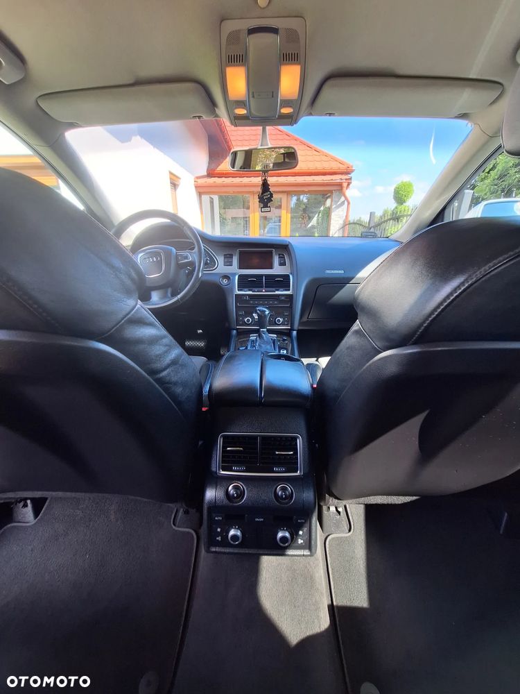 Audi Q7 3.0 TDI DPF Quattro Tiptr - 11