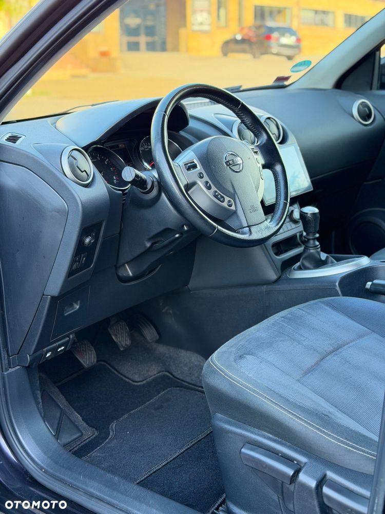 Nissan Qashqai - 13