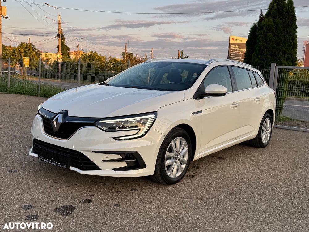 Renault Megane TCe 140 GPF EDC BUSINESS EDITION - 9