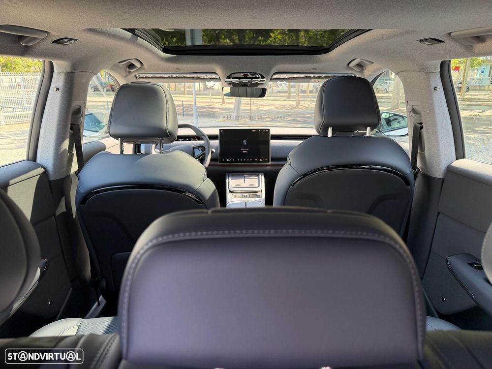 Voyah Courage 80 kWh Exclusive - 12