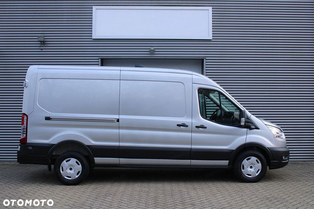 Ford Transit 350 L3H2 Trend A8 2.0 130KM - 4