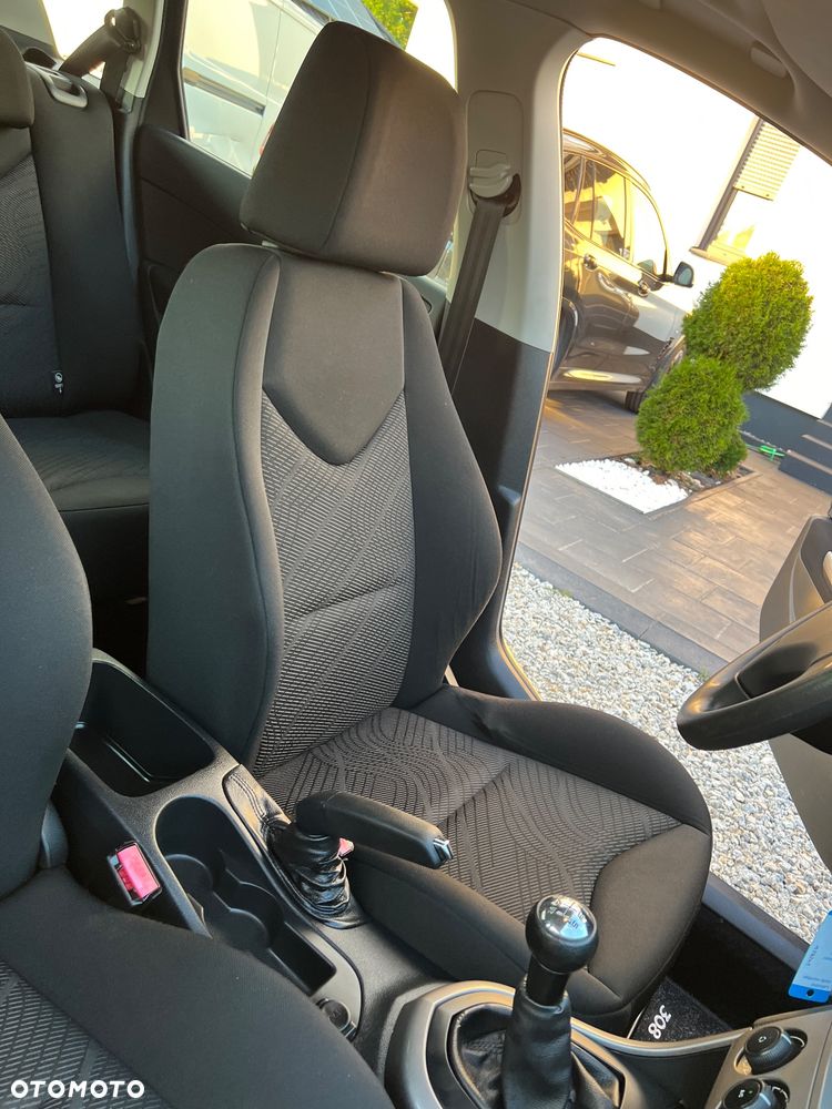 Peugeot 308 1.6 HDi Style - 14