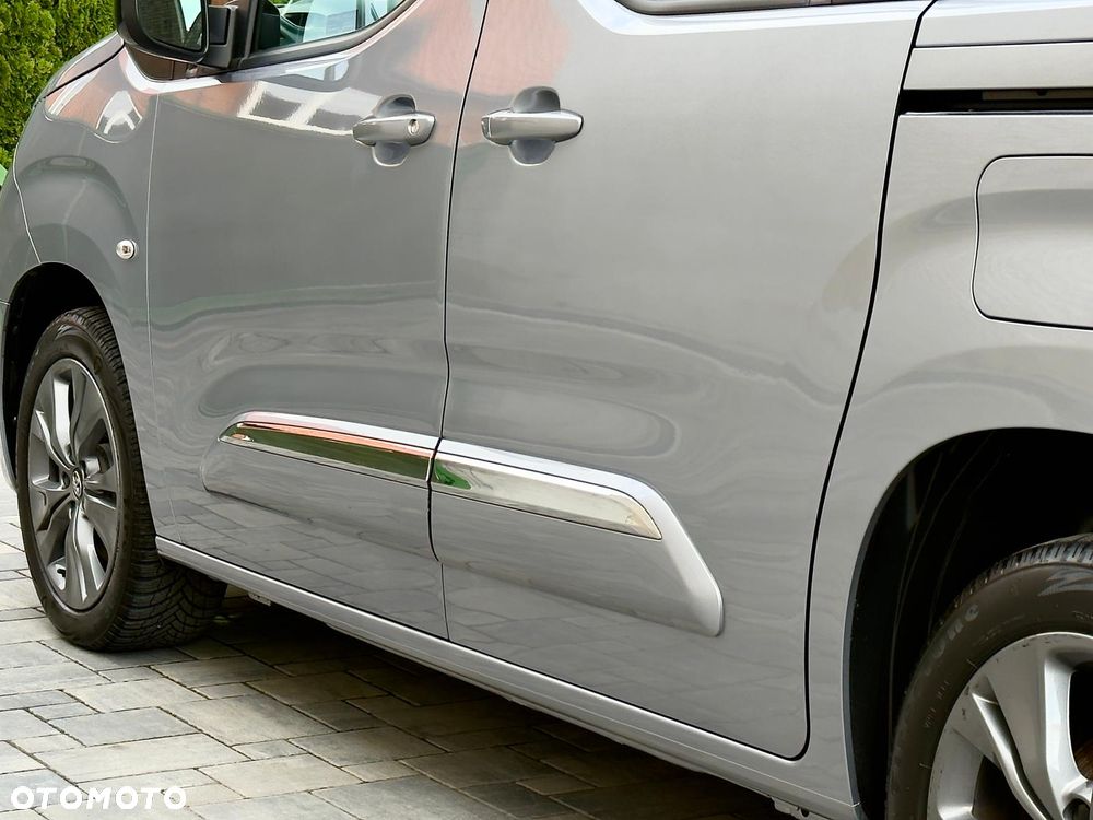 Toyota Proace City Verso 1.2 D-4T Family - 16