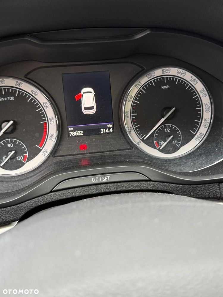 Skoda Karoq 2.0 TDI SCR 4x2 Ambition - 10