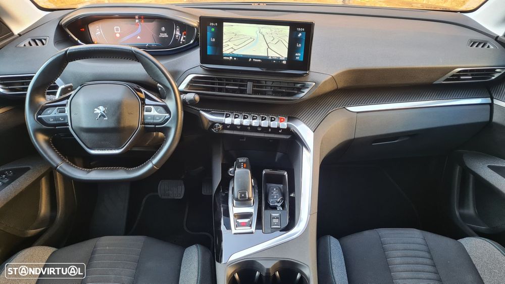 Peugeot 5008 - 10