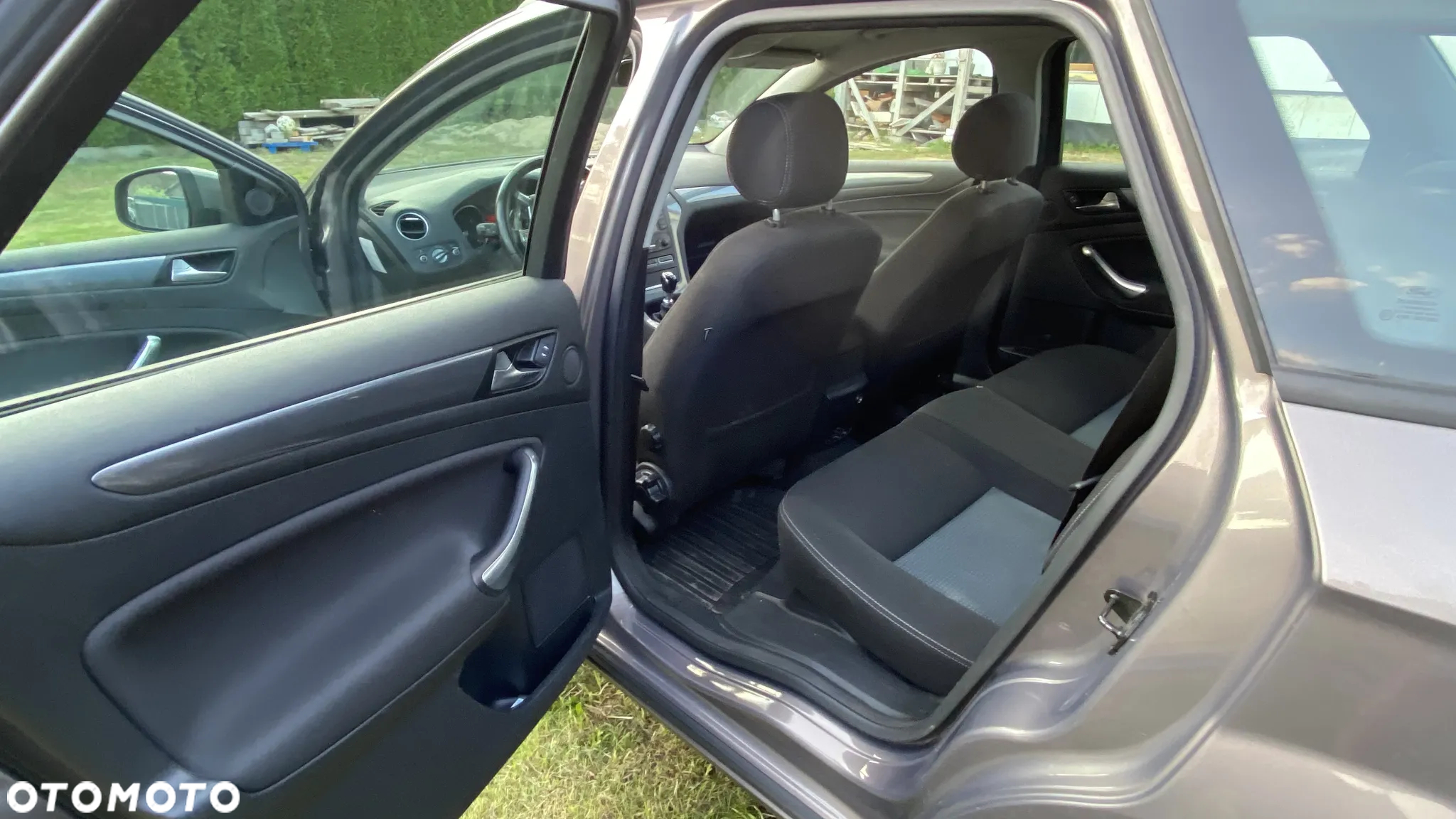 Ford Mondeo - 9