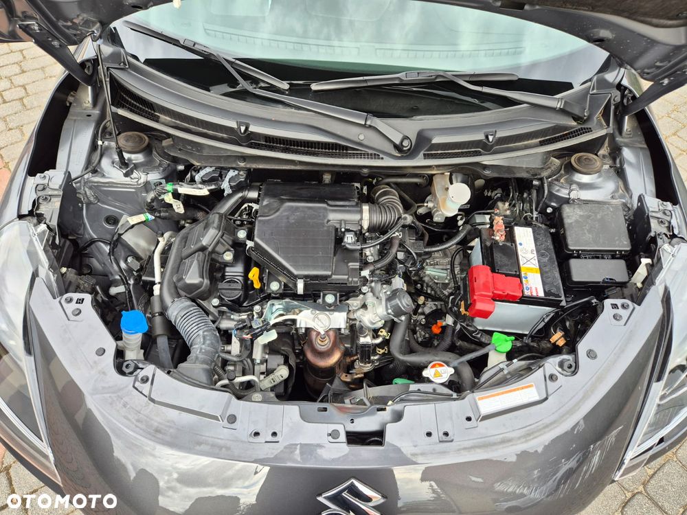 Suzuki Swift 1.2 Dualjet SHVS Premium Plus CVT - 11