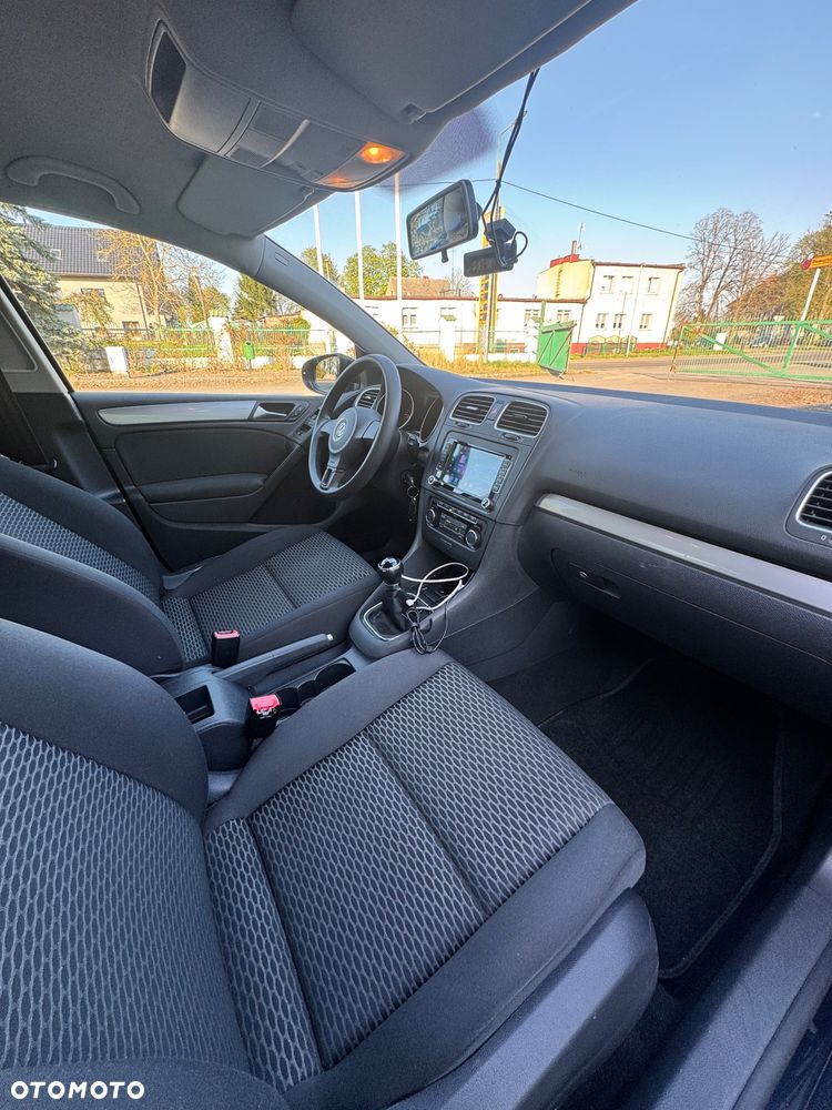 Volkswagen Golf 1.6 TDI DPF BlueMotion - 7