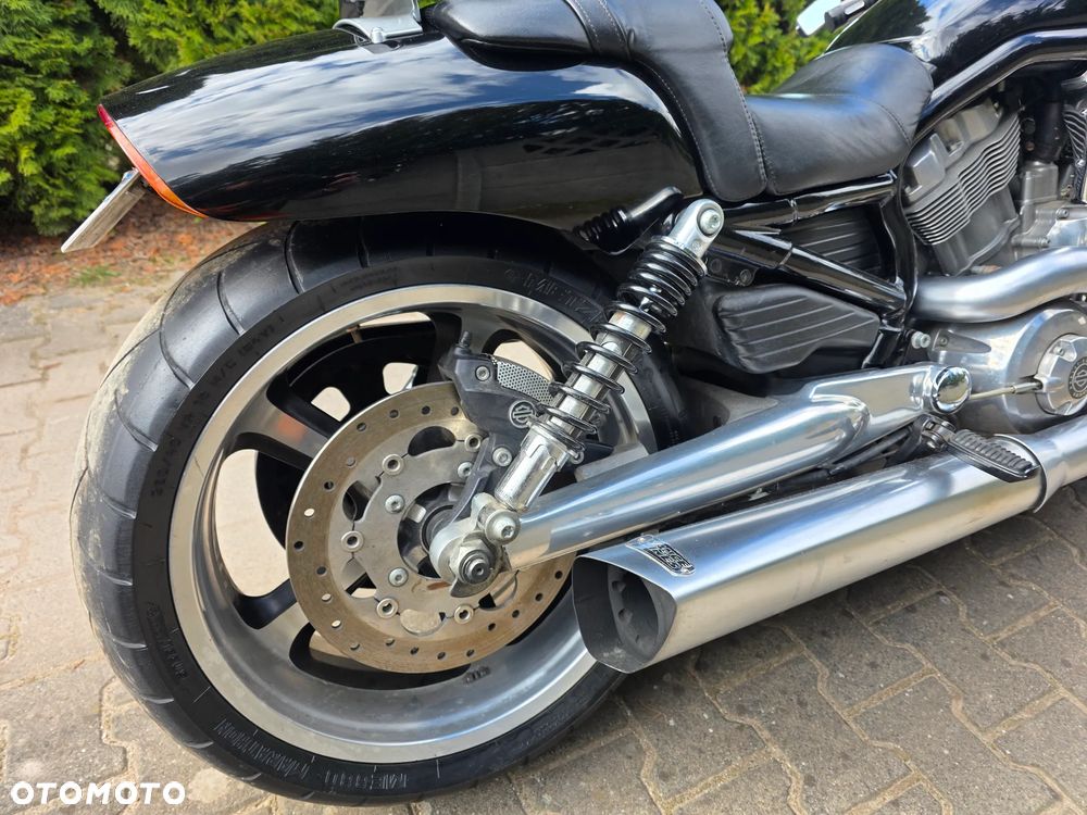 Harley-Davidson V-Rod Muscle - 25