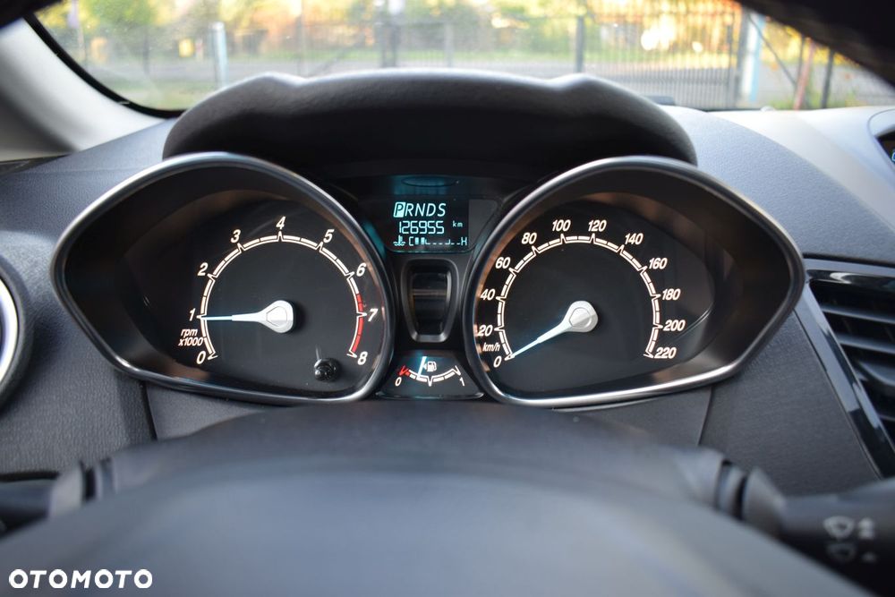 Ford Fiesta - 8