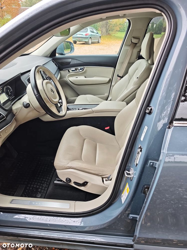 Volvo XC 90 B5 B AWD Momentum 7os - 10