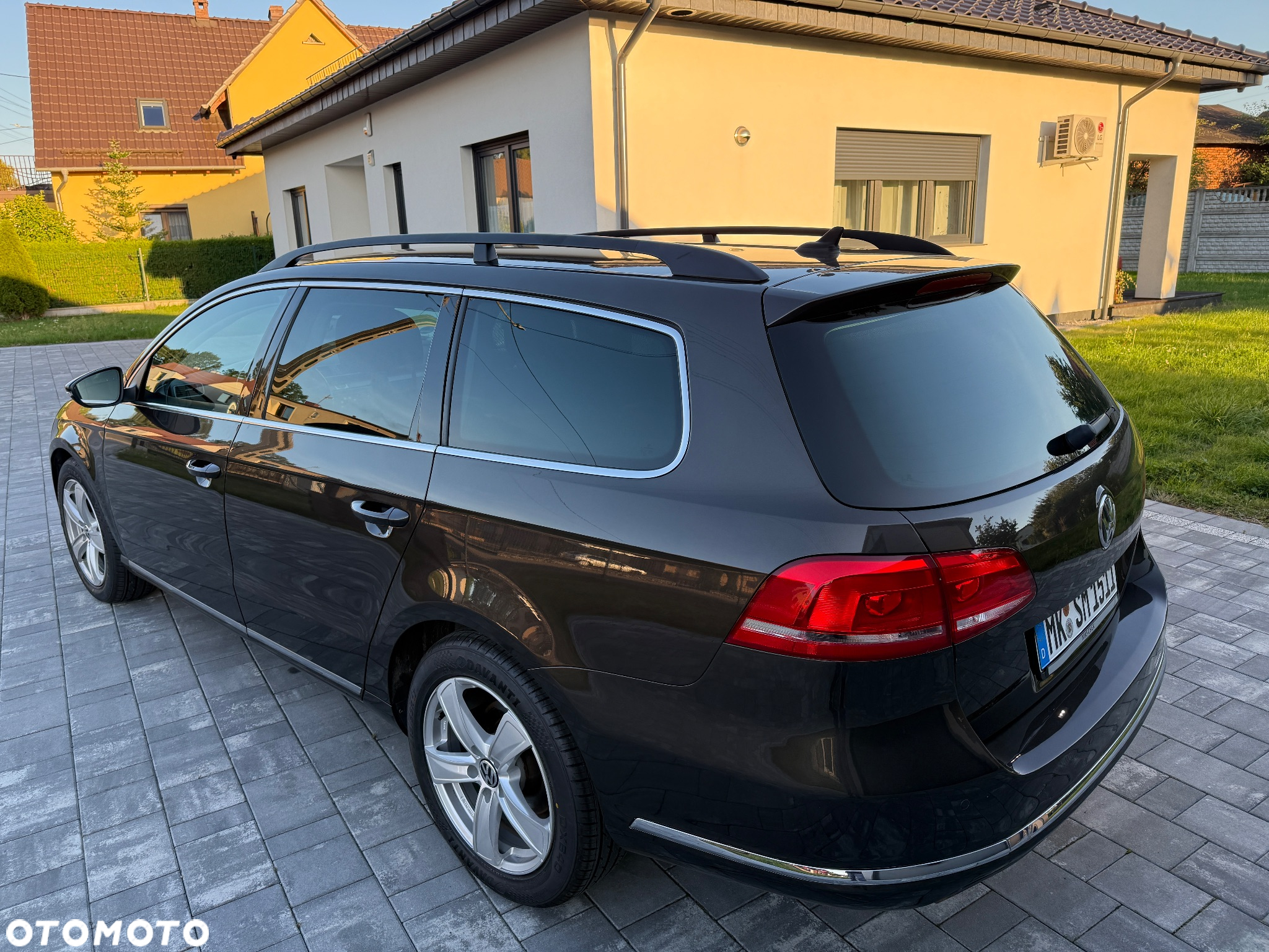 Volkswagen Passat 2.0 TDI Comfortline - 6
